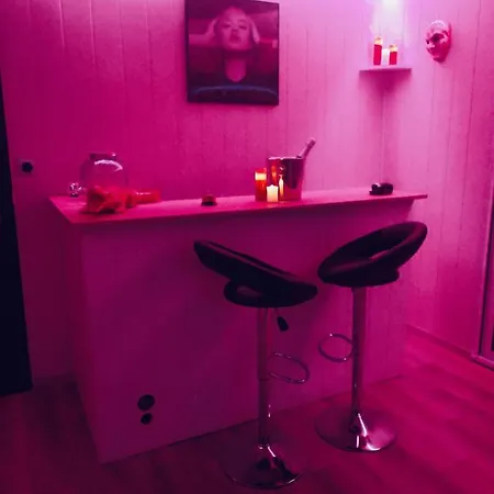 Bed & Breakfast Love-room - Kama-room *
