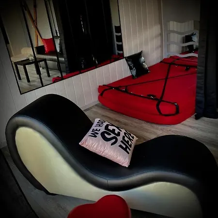 Love-room - Kama-room Bed & Breakfast